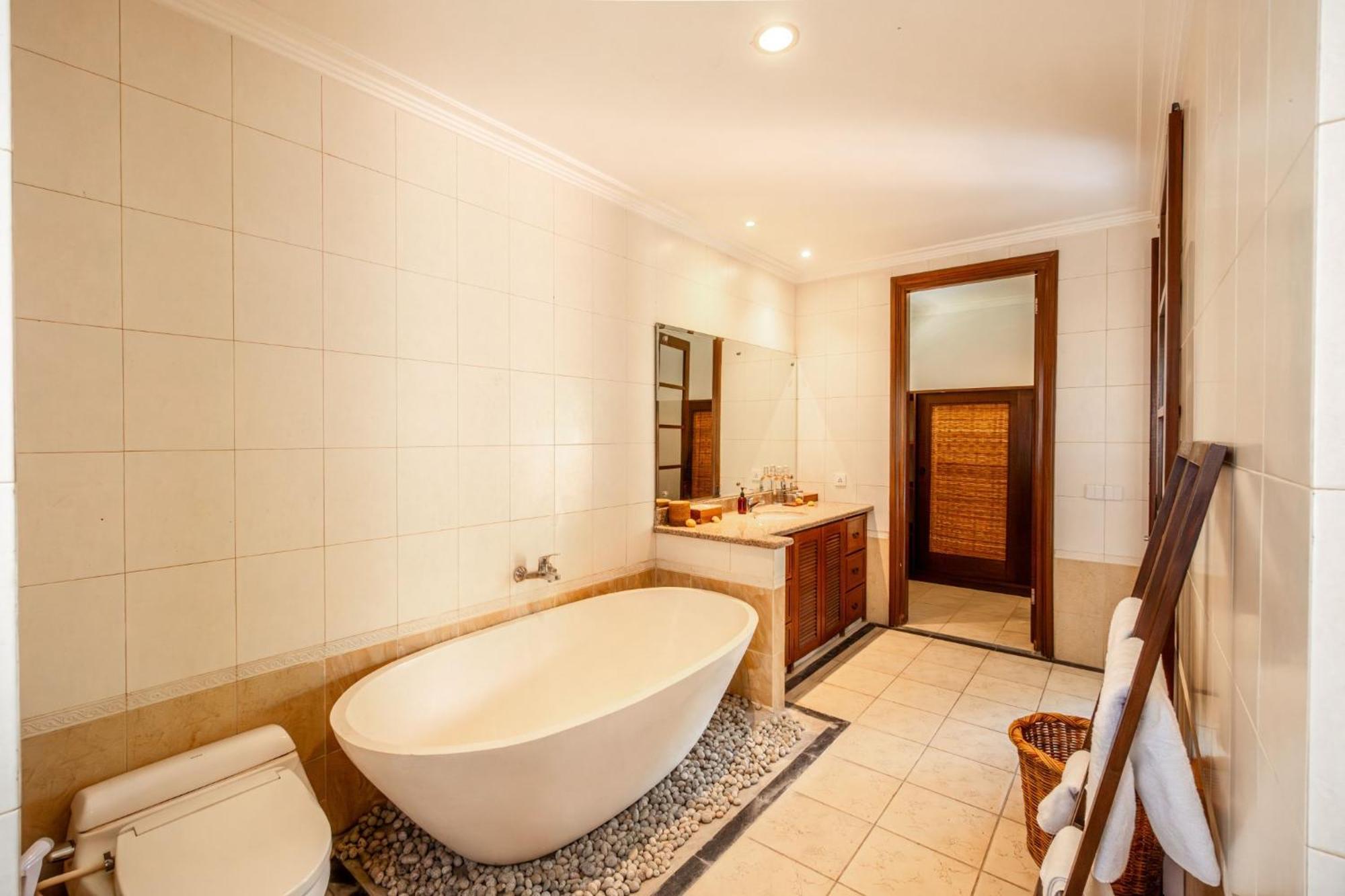 Kecapi Villa Seminyak By Ini Vie Hospitality Zewnętrze zdjęcie
