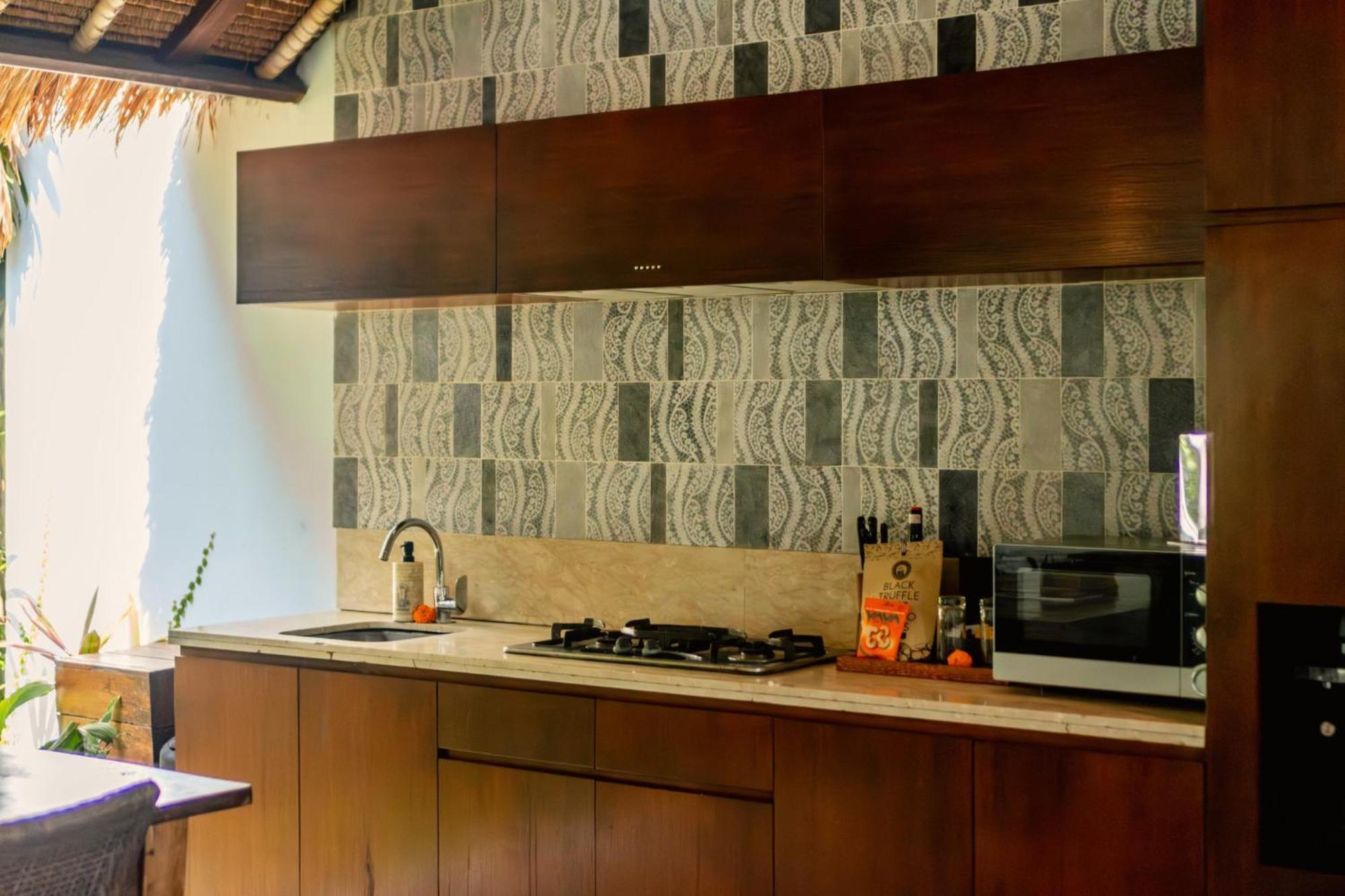 Kecapi Villa Seminyak By Ini Vie Hospitality Zewnętrze zdjęcie