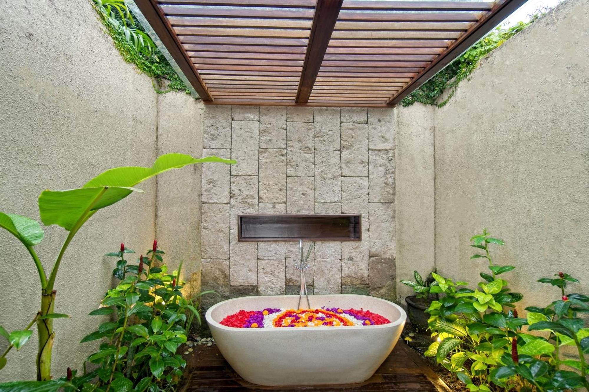 Kecapi Villa Seminyak By Ini Vie Hospitality Zewnętrze zdjęcie